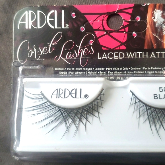 Ardell corset lashes black 501 - Picture 2 of 3